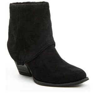 NWT Very G Saylor Black Boots - Size 10